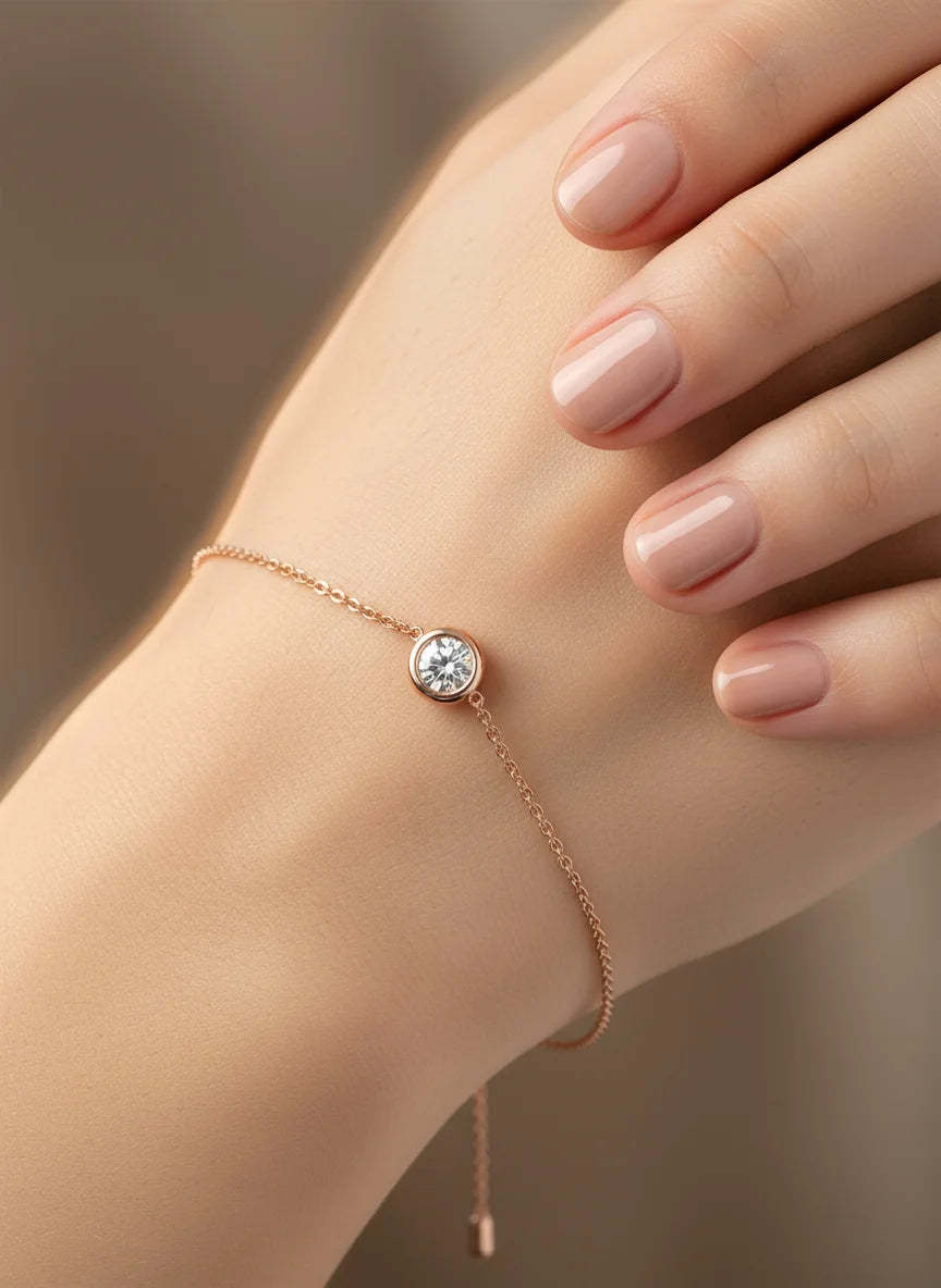 Aurelia S925 sterling silver moissanite tennis bracelet in Silver/Rose Gold with adjustable fit and lobster clasp.