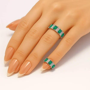 Emerald Radiance – 925 Silver Square Diamond Ring - Jewellar