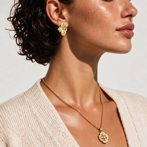 Fiore Brushed Flower Zirconia Necklace - 18K Gold-Plated 925 Sterling Silver