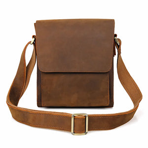 Lucien men’s business shoulder bag in brown Crazy Horse top-grain leather with vertical design (22×10×25 cm).