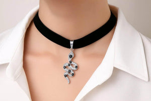 Nocturne Serpent – Velvet Gothic Snake Choker - Jewellar
