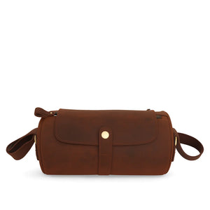 Orion – Men’s sleek genuine leather crossbody postman bag in structured design.