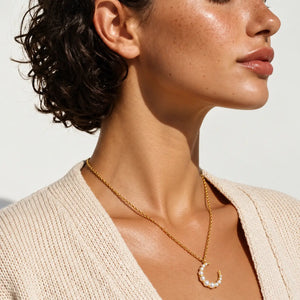 Selene Shell Pearl Crescent Necklace - 18K Gold Plated