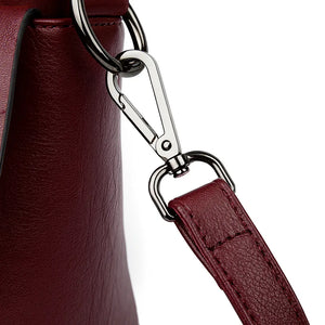 Retro-style PU leather crossbody shoulder bag with flap cover – Veloria Crossbody by Jewellar