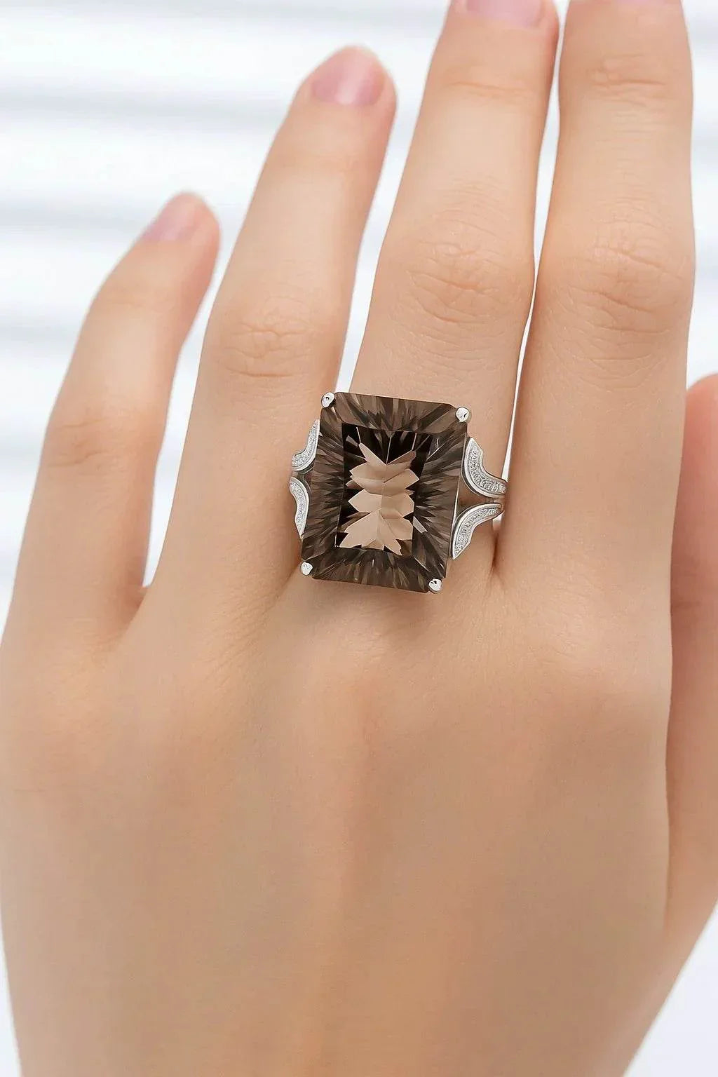 Verda Glow – 925 Silver Smoky Quartz Ring - Jewellar