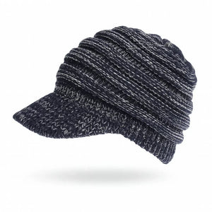 Women’s winter knit beanie with ponytail opening – warm and soft cap for updos