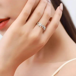 Daisy Bloom – 925 Sterling Silver Floral Diamond Ring - Jewellar
