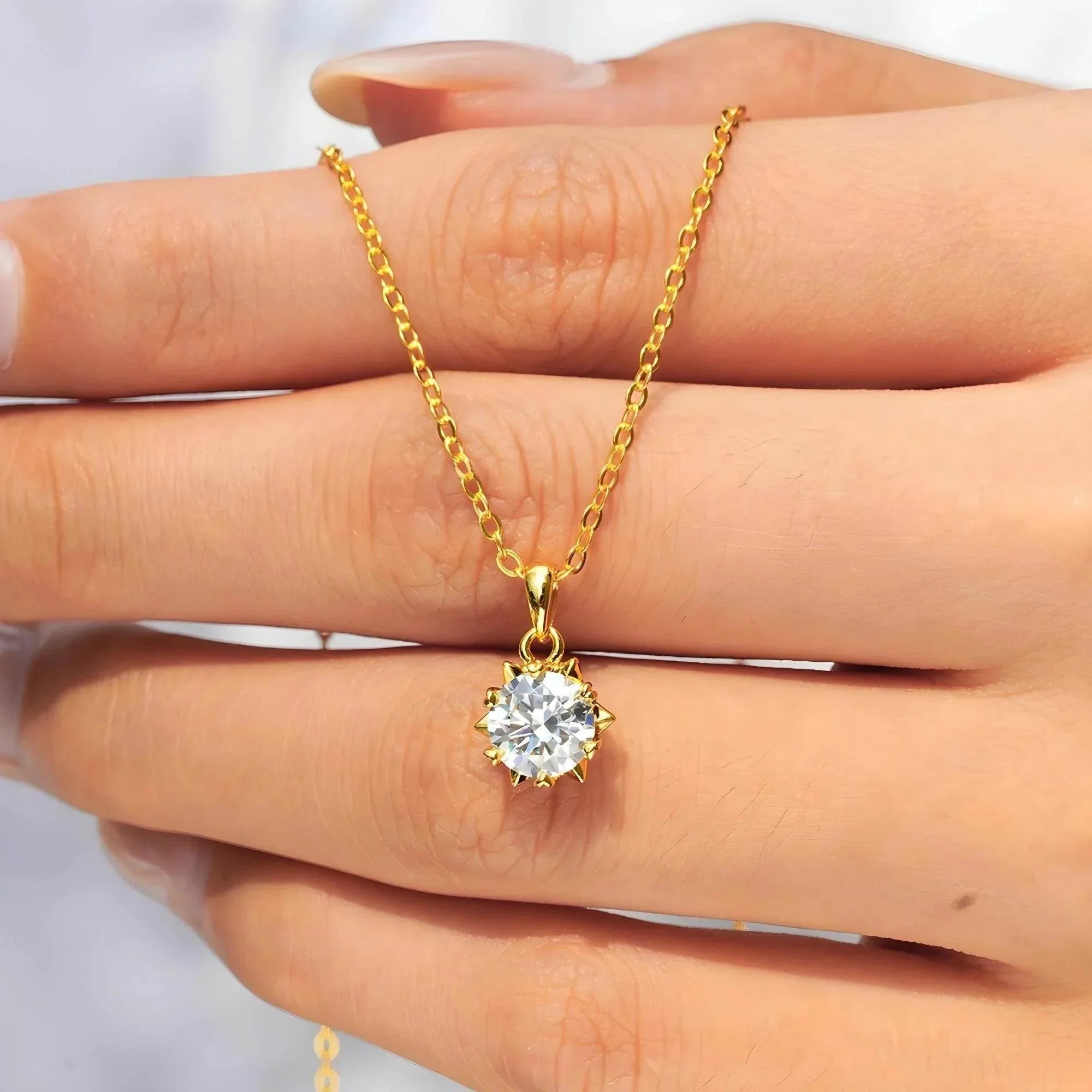 Flora Bloom – 925 Moissanite Flower Pendant - Jewellar