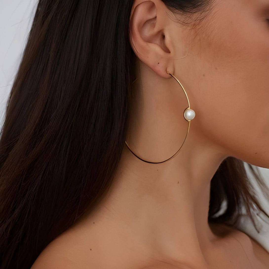 Isla Pearl Hoops