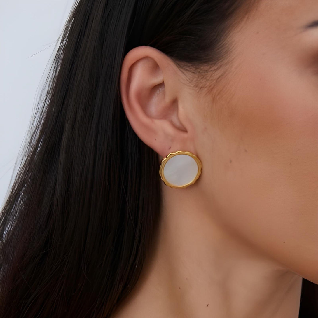 Luna Pearl Hoops