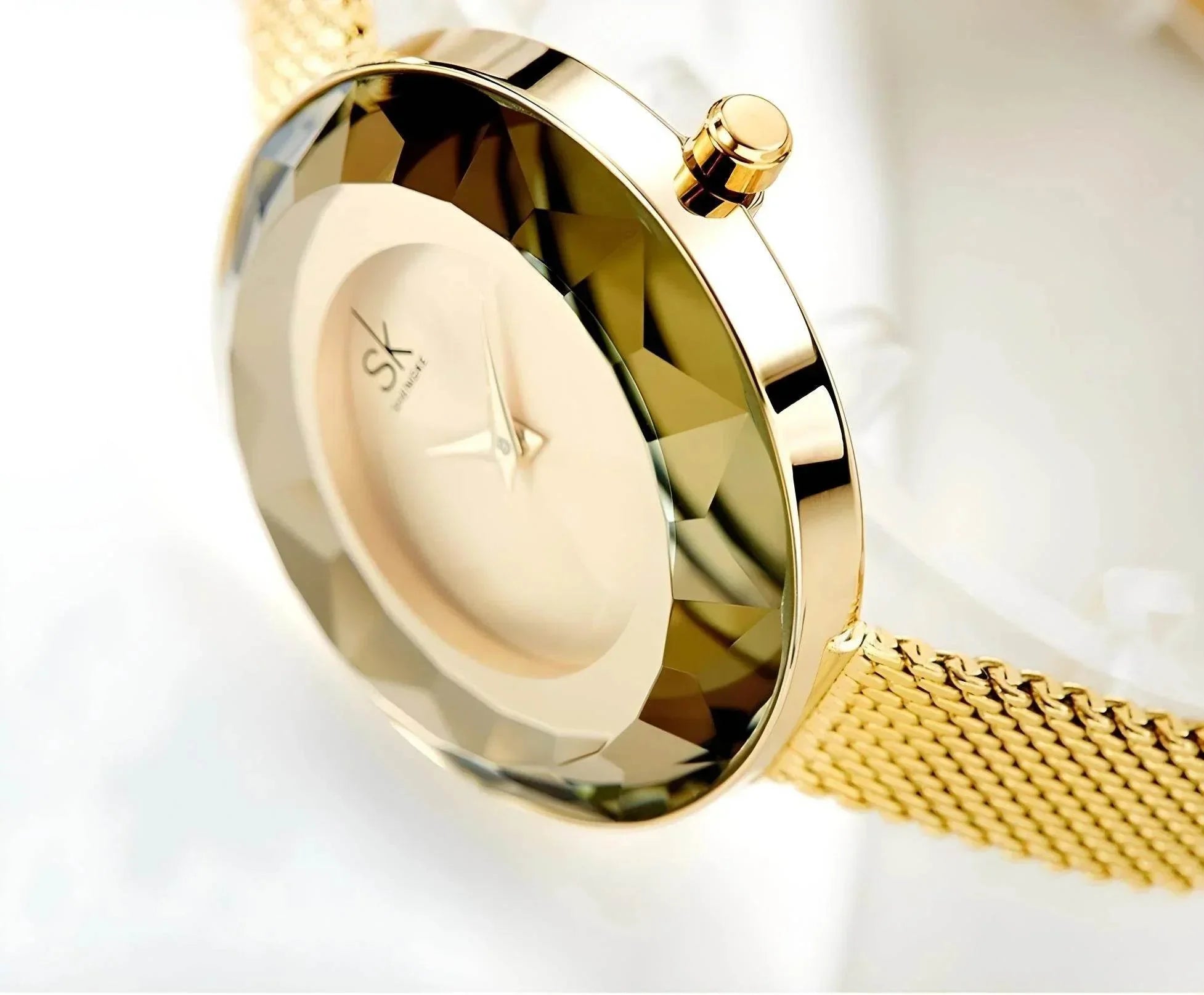 Luna Mesh – Minimalist Glass Dial Watch - Jewellar