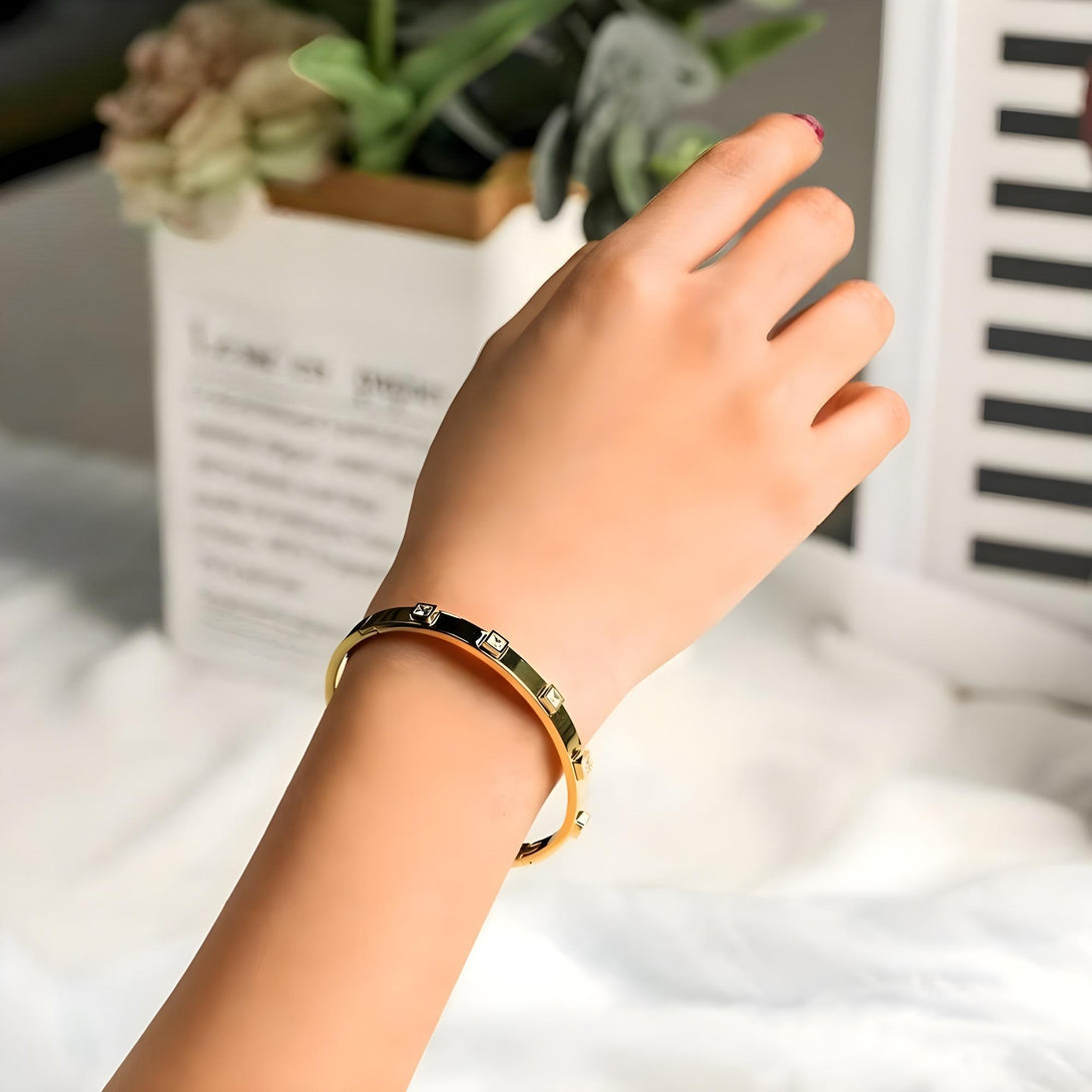 Metal Stone Hinged Bangle