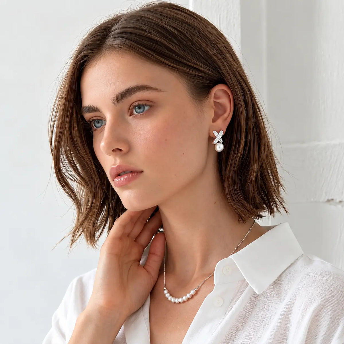 Pearl Crescent Satellite Necklace - Rhodium-Plated 925 Sterling Silver