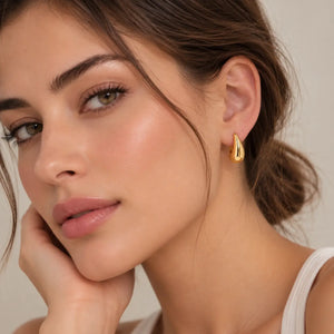 Sculpted Teardrop Stud Earrings - 18K Gold-Plated 925 Sterling Silver