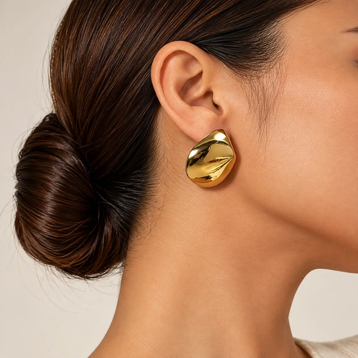 Sculptural Convex Earrings - 18K Gold PVD Plated